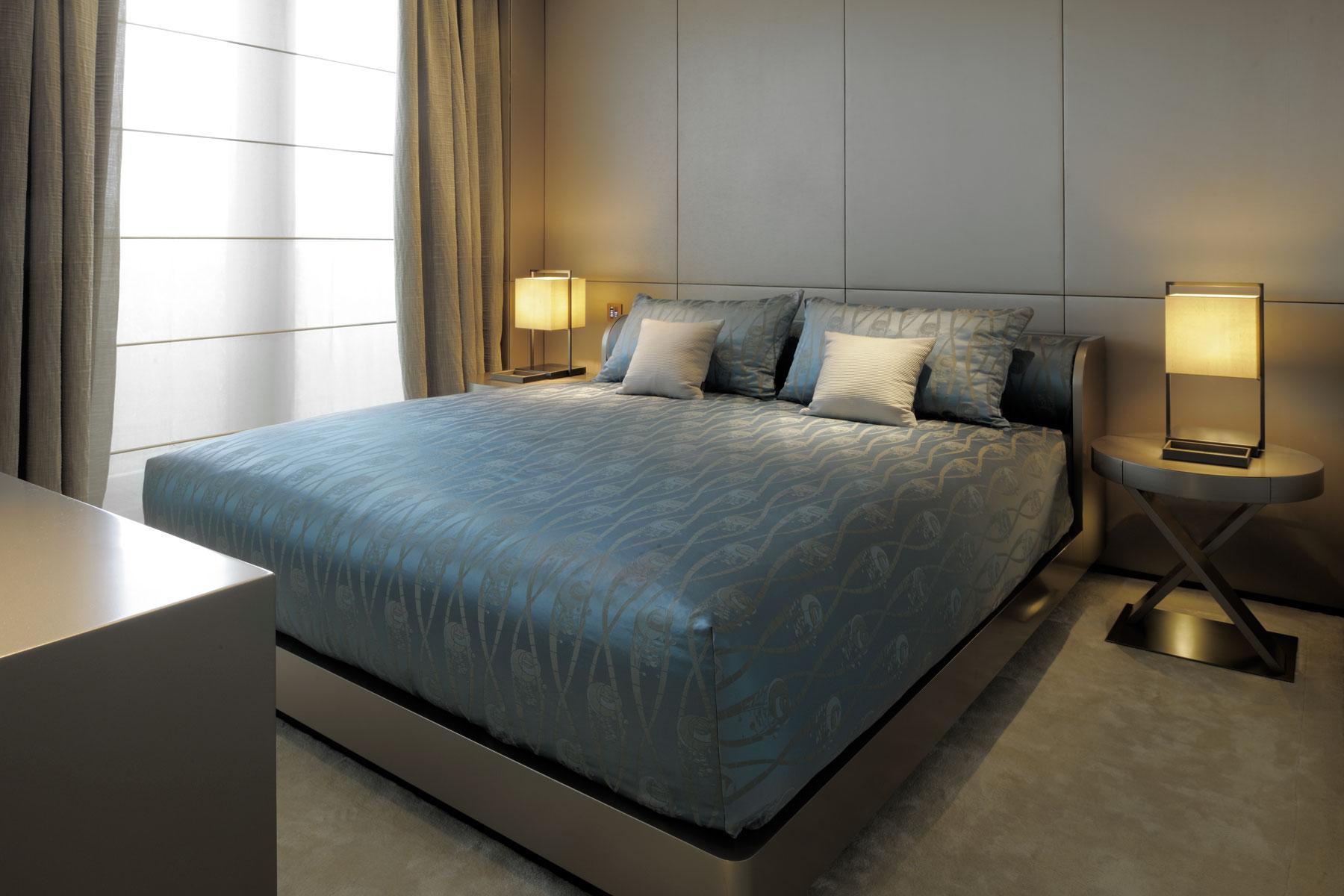 Armani milano. Armani Hotel Milano. Отель Армани в Милане. Armani Hotel Dubai. Армани Италия отель.